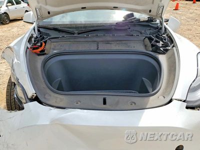 Zdjęcie 11 z 12 samochodu: 2021 TESLA MODEL Y VIN:5YJYGDEE5MF228903 - miniatura
