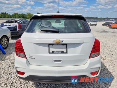 Zdjęcie 6 z 13 samochodu: 2017 CHEVROLET TRAX LS VIN:KL7CJKSB2HB203778 - miniatura