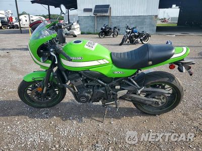 Trzecie zdjęcie samochodu z tyłu: 2019 KAWASAKI ZR900 VIN:JKAZR2E10KA004017 - miniatura