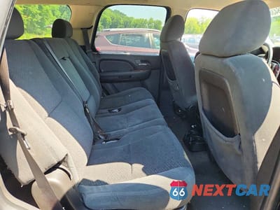 Zdjęcie 11 z 13 samochodu: 2008 CHEVROLET TAHOE K1500 VIN:1GNFK13018J146359 - miniatura