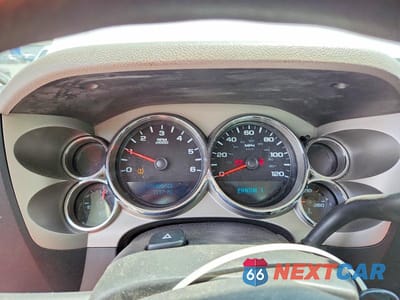 Zdjęcie 9 z 12 samochodu: 2009 GMC SIERRA C2500 HEAVY DUTY VIN:1GDHC44K09E105503 - miniatura