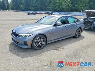2023 BMW 330XE 3MW39FS0XP8C92403 - główne zdjęcie licytacji z USA - miniatura