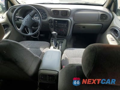 Zdjęcie 8 z 13 samochodu: 2004 CHEVROLET TRAILBLAZER LS VIN:1GNDT13S542403727 - miniatura