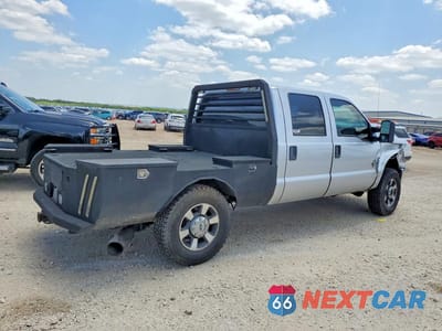 Trzecie zdjęcie samochodu z tyłu: 2012 FORD F250 SUPER DUTY VIN:1FT7W2BT6CEA38646 - miniatura