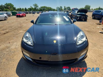 Piąte zdjęcie samochodu w środku: 2012 PORSCHE PANAMERA 2/4 VIN:WP0AA2A71CL071512 - miniatura