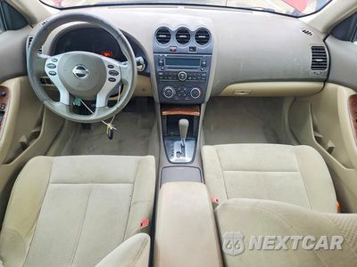 Zdjęcie 8 z 12 samochodu: 2008 NISSAN ALTIMA 2.5 VIN:1N4AL21E98C118436 - miniatura