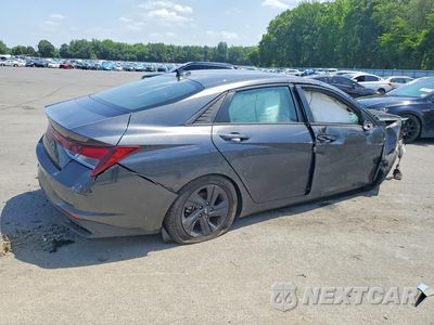 Trzecie zdjęcie samochodu z tyłu: 2022 HYUNDAI ELANTRA SEL VIN:5NPLM4AG4NH078604 - miniatura