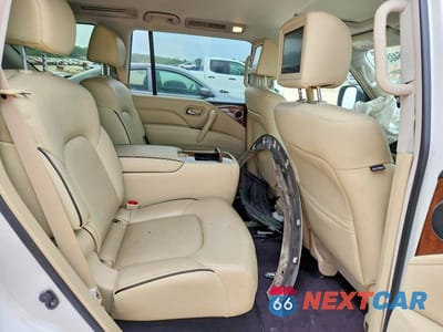 Zdjęcie 10 z 12 samochodu: 2019 INFINITI QX80 LUXE VIN:JN8AZ2NE0K9229971 - miniatura