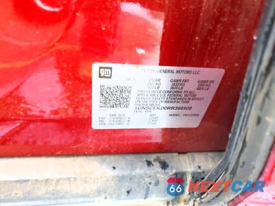Zdjęcie 14 z 14 samochodu: 2024 CHEVROLET SUBURBAN C1500 RST VIN:1GNSCEKD0RR366909 - miniatura