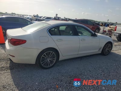 Trzecie zdjęcie samochodu z tyłu: 2018 BMW 540 I VIN:WBAJE5C53JG918003 - miniatura