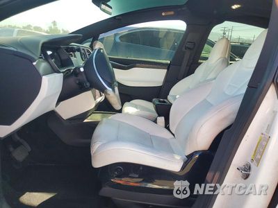 Zdjęcie 7 z 13 samochodu: 2016 TESLA MODEL X VIN:5YJXCBE28GF006524 - miniatura
