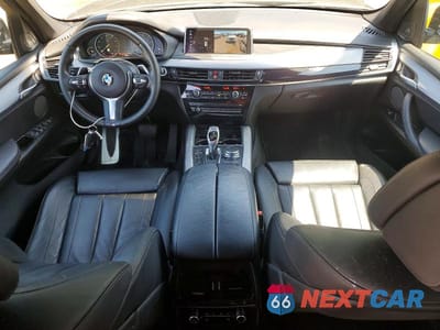 Zdjęcie 8 z 14 samochodu: 2018 BMW X5 XDRIVE50I VIN:5UXKR6C51J0U15756 - miniatura