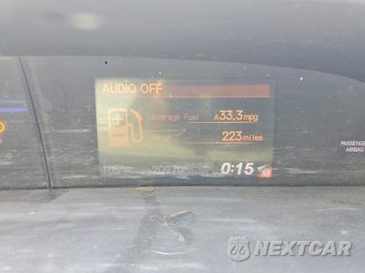 Zdjęcie 9 z 12 samochodu: 2015 HONDA CIVIC LX VIN:19XFB2E52FE062486 - miniatura