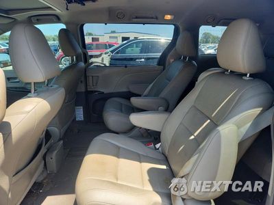 Zdjęcie 11 z 13 samochodu: 2015 TOYOTA SIENNA XLE 8-PASSENGER VIN:5TDYK3DC8FS641809 - miniatura