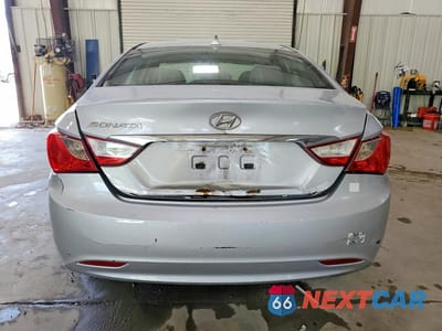 Zdjęcie 6 z 12 samochodu: 2011 HYUNDAI SONATA GLS VIN:5NPEB4ACXBH014526 - miniatura