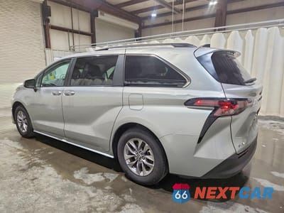 Drugie zdjęcie samochodu z przodu: 2025 TOYOTA SIENNA XLE 8-PASSENGER VIN:5TDYRKEC1SS260060 - miniatura