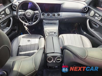 Zdjęcie 8 z 13 samochodu: 2022 MERCEDES-BENZ E 350 VIN:W1KZF8DB7NB086232 - miniatura