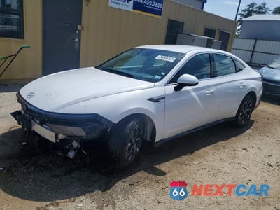 2025 HYUNDAI SONATA SEL KMHL64JA3SA468050 - główne zdjęcie licytacji z USA - miniatura