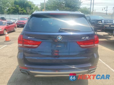 Zdjęcie 6 z 13 samochodu: 2016 BMW X5 XDR40E VIN:5UXKT0C52G0S76776 - miniatura