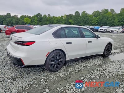 Trzecie zdjęcie samochodu z tyłu: 2023 BMW 740 I VIN:WBA23EH01PCN52467 - miniatura