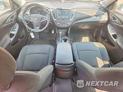 Zdjęcie 8 z 12 samochodu: 2017 CHEVROLET MALIBU LS VIN:1G1ZB5ST8HF136299 - miniatura