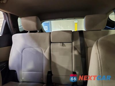Zdjęcie 10 z 13 samochodu: 2017 HYUNDAI SANTA FE SPORT 2.4L VIN:5NMZUDLBXHH030425 - miniatura