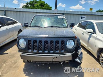 Piąte zdjęcie samochodu w środku: 2015 JEEP PATRIOT SPORT VIN:1C4NJPBB1FD139727 - miniatura