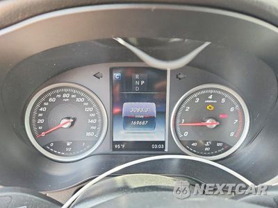 Zdjęcie 9 z 13 samochodu: 2016 MERCEDES-BENZ GLC 300 4MATIC VIN:WDC0G4KB5GF014768 - miniatura
