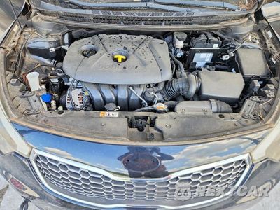 Zdjęcie 11 z 12 samochodu: 2015 KIA FORTE LX VIN:KNAFX4A62F5427592 - miniatura