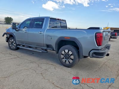 Drugie zdjęcie samochodu z przodu: 2026 GMC SIERRA K2500 DENALI VIN:1GT4URE74TF220095 - miniatura