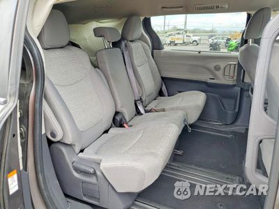 Zdjęcie 11 z 13 samochodu: 2021 TOYOTA SIENNA LE VIN:5TDKRKEC6MS015392 - miniatura