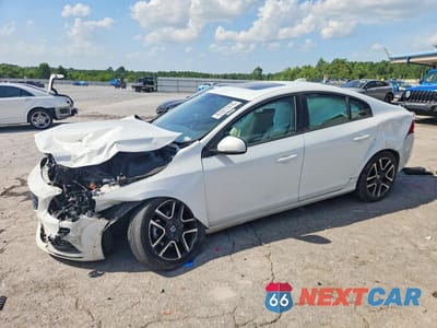 2017 VOLVO S60 YV126MFL8H2423631 - główne zdjęcie licytacji z USA - miniatura