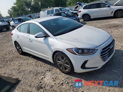 Czwarte zdjęcie samochodu z boku: 2017 HYUNDAI ELANTRA SE VIN:5NPD84LF9HH002314 - miniatura