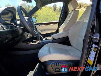 Zdjęcie 7 z 13 samochodu: 2016 BMW X3 XDRIVE35I VIN:5UXWX7C51G0K36557 - miniatura