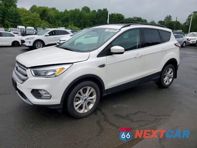 2018 FORD ESCAPE SE 1FMCU9GD0JUC24485 - główne zdjęcie licytacji z USA - miniatura