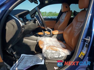 Zdjęcie 7 z 13 samochodu: 2020 BMW X3 XDRIVE30E VIN:5UXTS1C04L9D52878 - miniatura