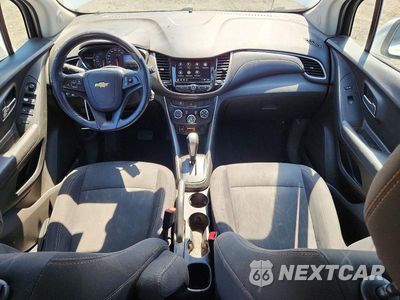 Zdjęcie 8 z 13 samochodu: 2018 CHEVROLET TRAX 1LT VIN:3GNCJLSB4JL323683 - miniatura