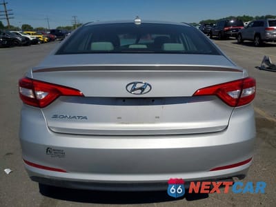 Zdjęcie 6 z 13 samochodu: 2015 HYUNDAI SONATA SE VIN:5NPE24AF5FH004664 - miniatura