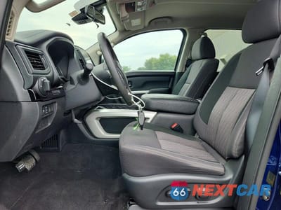 Zdjęcie 7 z 13 samochodu: 2024 NISSAN TITAN SV VIN:1N6AA1ED1RN106215 - miniatura