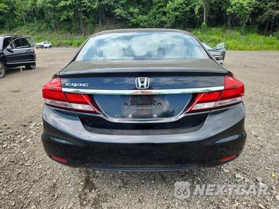 Zdjęcie 6 z 13 samochodu: 2015 HONDA CIVIC LX VIN:19XFB2F56FE246506 - miniatura