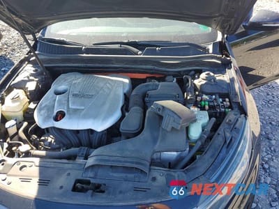 Zdjęcie 11 z 12 samochodu: 2015 KIA OPTIMA HYBRID VIN:KNAGM4AD7F5077727 - miniatura