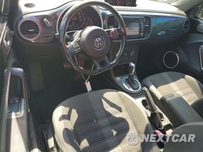 Zdjęcie 8 z 12 samochodu: 2012 VOLKSWAGEN BEETLE TURBO VIN:3VWVA7AT4CM650632 - miniatura