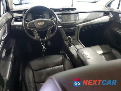Zdjęcie 8 z 13 samochodu: 2019 CADILLAC XT5 PREMIUM LUXURY VIN:1GYKNFRS4KZ226844 - miniatura