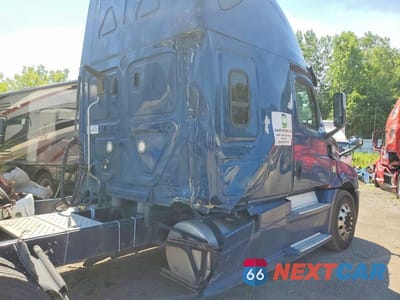 Zdjęcie 14 z 14 samochodu: 2018 FREIGHTLINER CASCADIA 126 SEMI TRUCK VIN:3AKJHHDRXJSJY3618 - miniatura