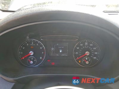Zdjęcie 9 z 13 samochodu: 2017 KIA SORENTO LX V6 VIN:5XYPGDA57HG210967 - miniatura