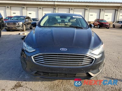 Piąte zdjęcie samochodu w środku: 2020 FORD FUSION SE VIN:3FA6P0HD5LR103888 - miniatura
