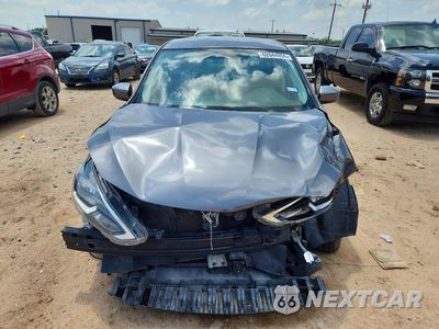 Piąte zdjęcie samochodu w środku: 2019 NISSAN SENTRA S VIN:3N1AB7AP3KY365710 - miniatura