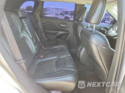 Zdjęcie 11 z 13 samochodu: 2019 JEEP CHEROKEE LATITUDE PLUS VIN:1C4PJMLB5KD304730 - miniatura