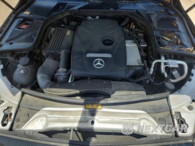 Zdjęcie 11 z 12 samochodu: 2015 MERCEDES-BENZ C 300 VIN:55SWF4JBXFU090878 - miniatura