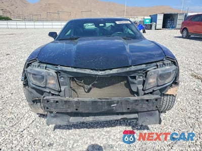 Piąte zdjęcie samochodu w środku: 2011 CHEVROLET CAMARO 2SS VIN:2G1FK1EJ3B9121425 - miniatura